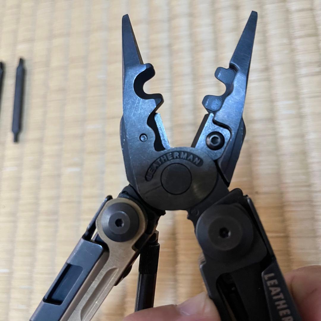 個人装備 LEATHERMAN MUT EOD BLACK