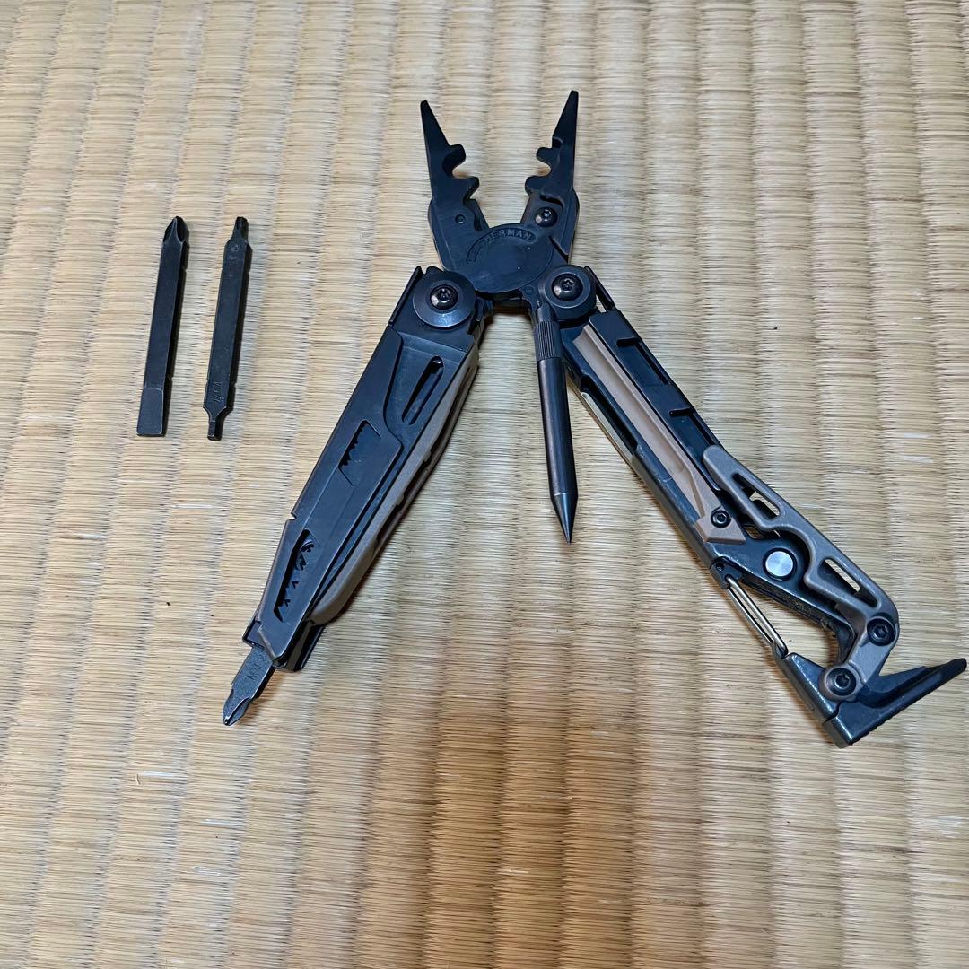 個人装備 LEATHERMAN MUT EOD BLACK