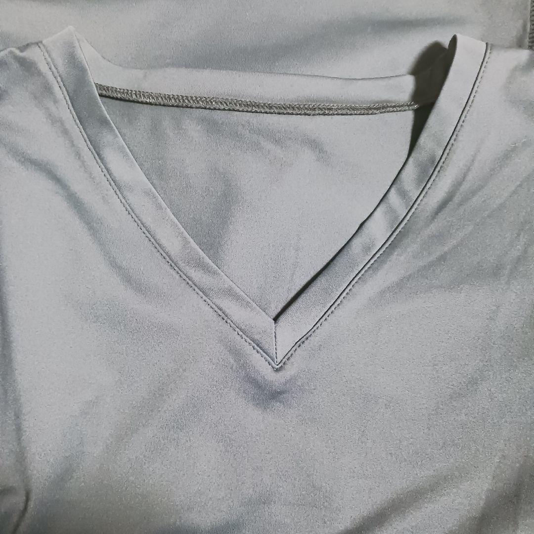 Lサイズ　ブリーフィング　インナー長袖VネックTシャツ 黒　美品　ゴルフ