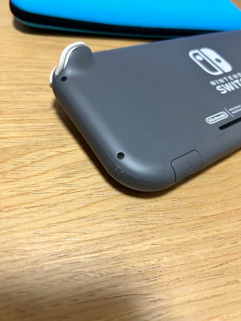 Nintendo Switchライト　本体　グレー
