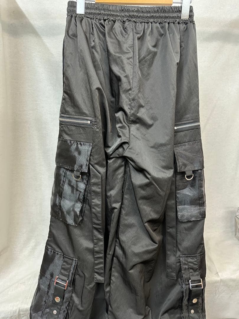 REFLEM シアー ポケット ナイロン カーゴパンツ（FREE）