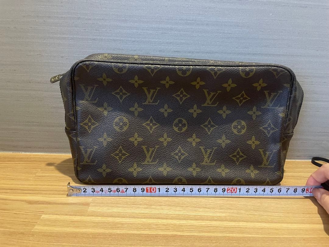 【人気定番】ルイヴィトン　トゥルーストワレット28 セカンドバッグ　モノグラム