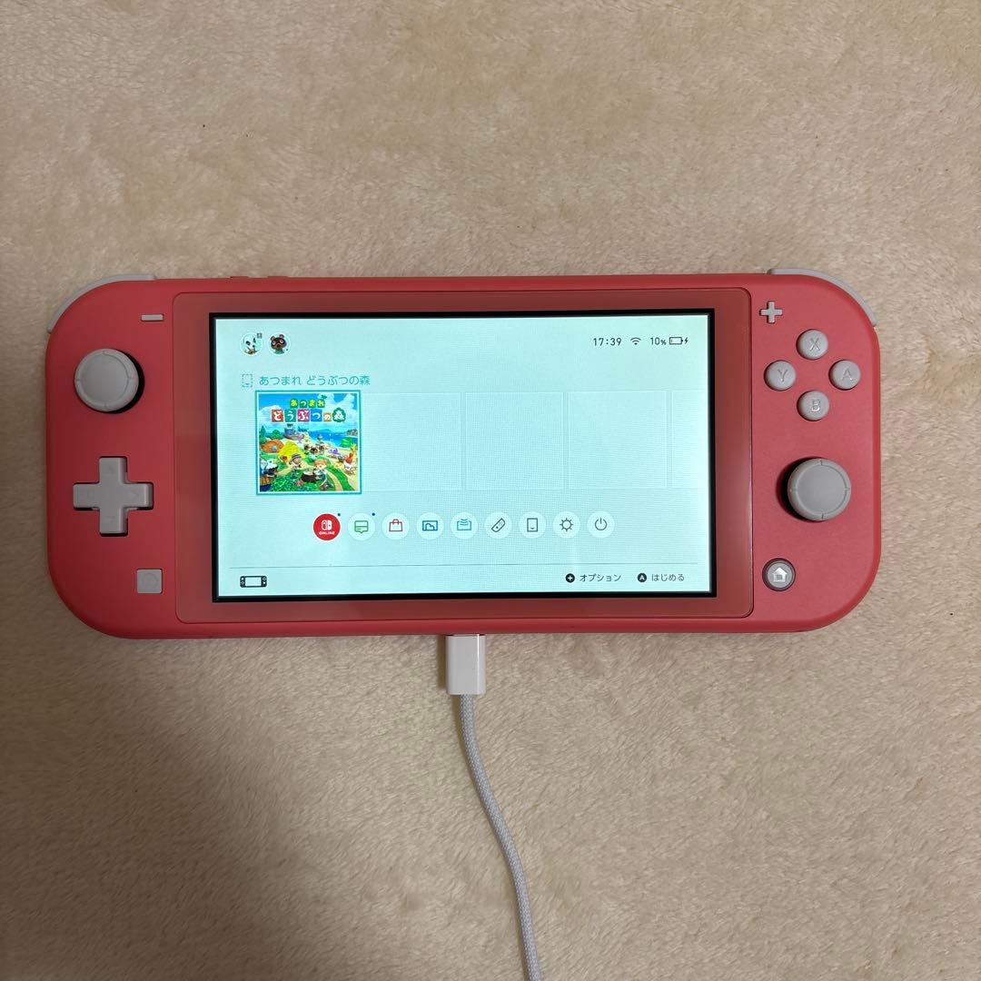 美品　ニンテンドー　スイッチライト　 コーラル