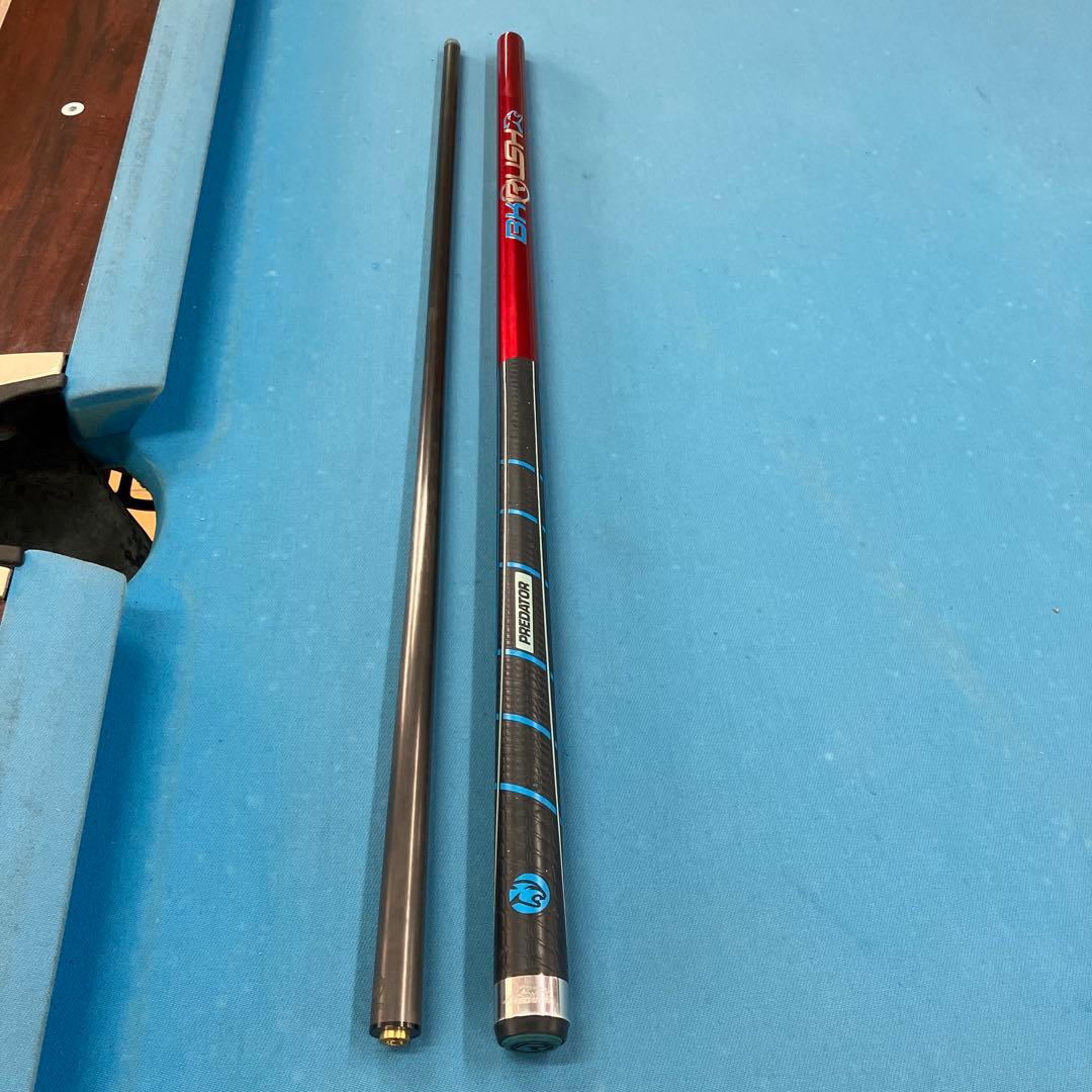 BKUSH ビリヤードキュー 赤 カーボンファイバー