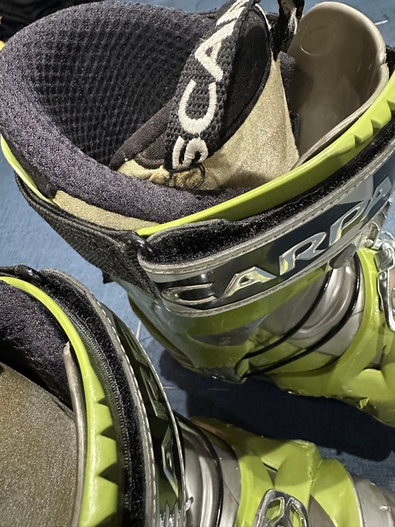 SCARPA T2 グリーン スキー ブーツ