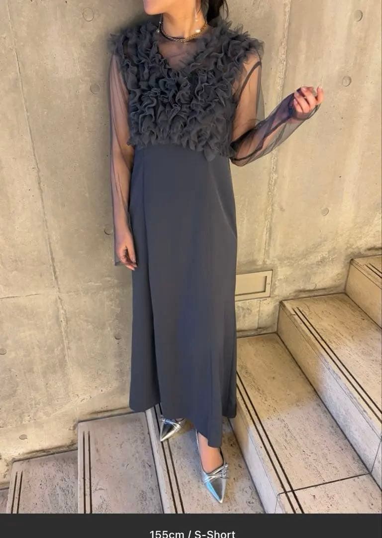 ワンピース et.UNiVER Many way frill dress