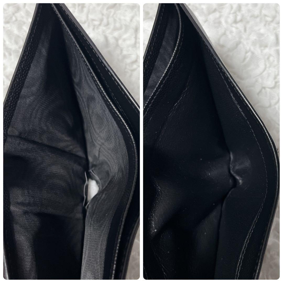 SAINT LAURENT ブラック二つ折り財布　レザー　サンローラン　黒