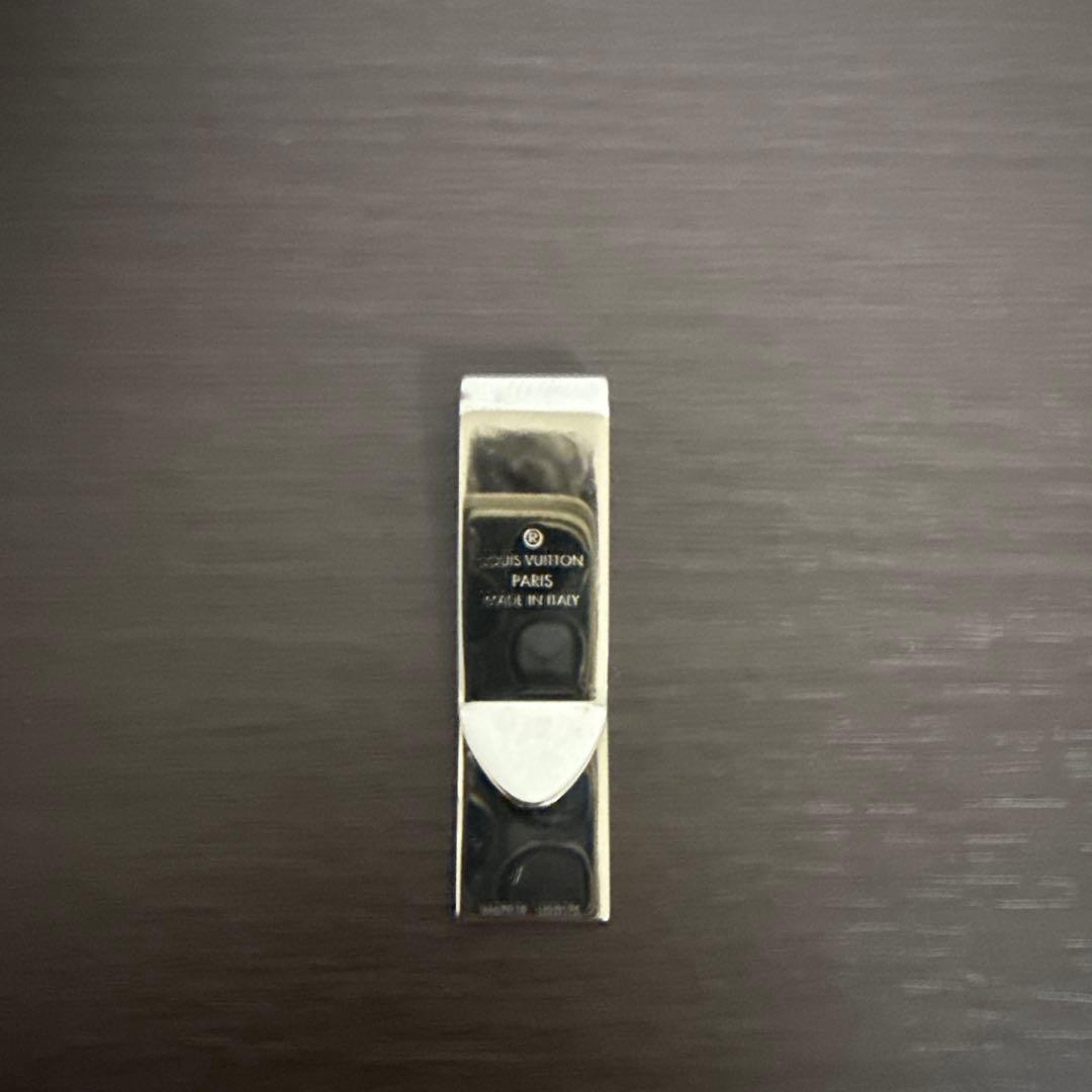 LOUIS VUITTON ルイ・ヴィトン　マネークリップ