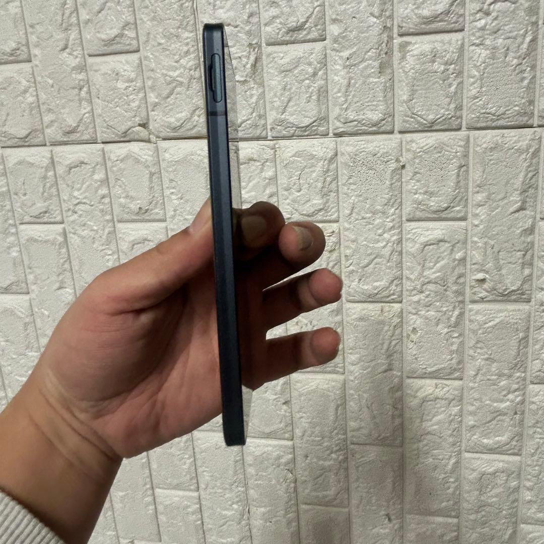 スマートフォン本体 SHARP AQUOS sense6 SHG05