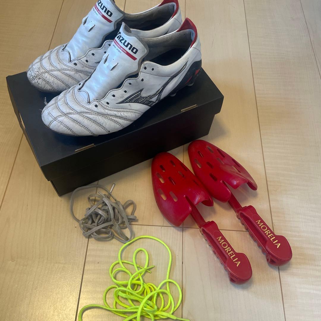 Mizuno Morelia サッカーシューズ ホワイト/レッド