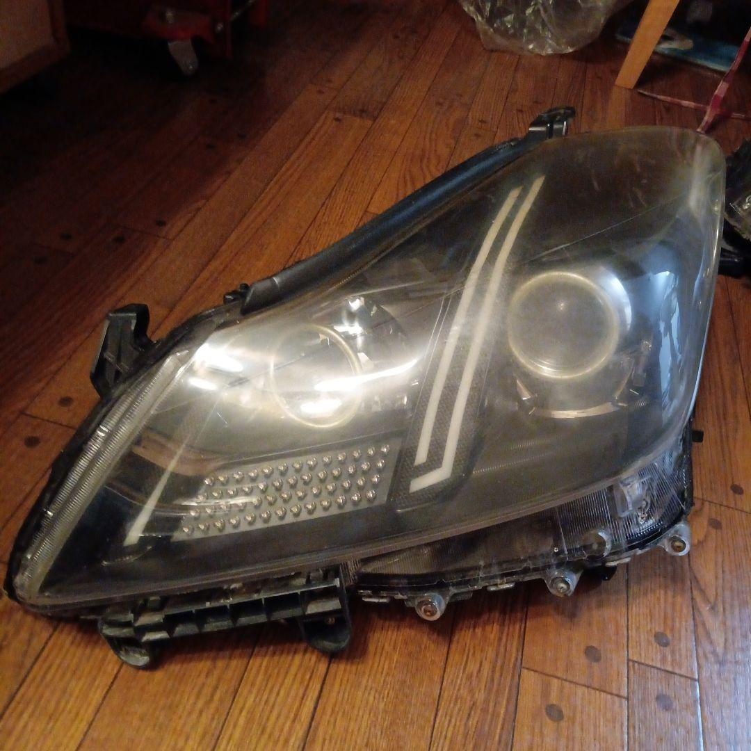 200系クラウンヘッドライト　イカリング仕様