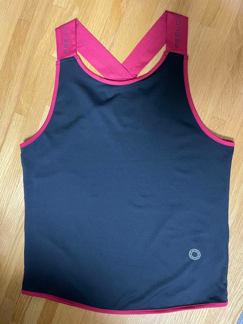 新品未使用　FEELCYCLE タンクトップ ブラック　S