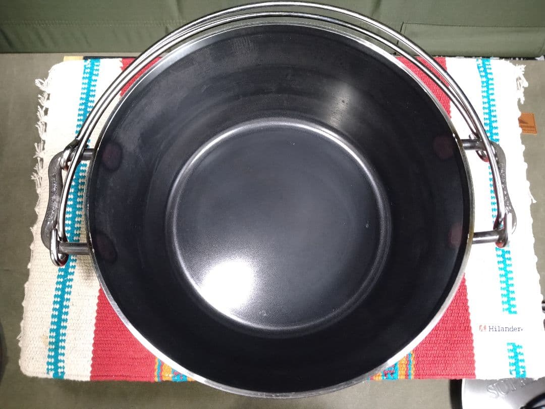 未使用の限定セット！ユニフレーム　ダッチオーブン　10インチスーパーディープ！