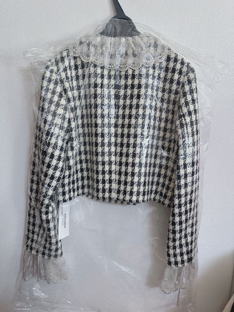 LILYBROWN スカラップビジューアタッチドジャケット