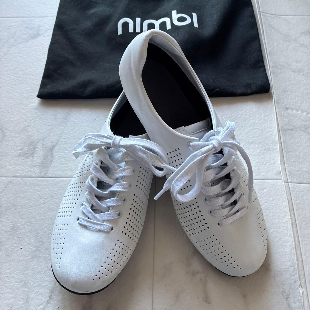 nimbleシューズ
