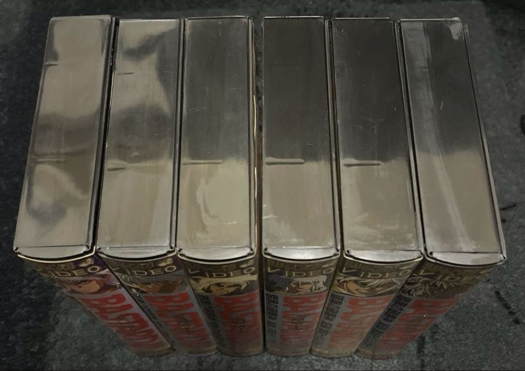 バスタード暗黒の破壊神　アニメビデオ全６巻セット　ポストカード、ハガキ解説書付き