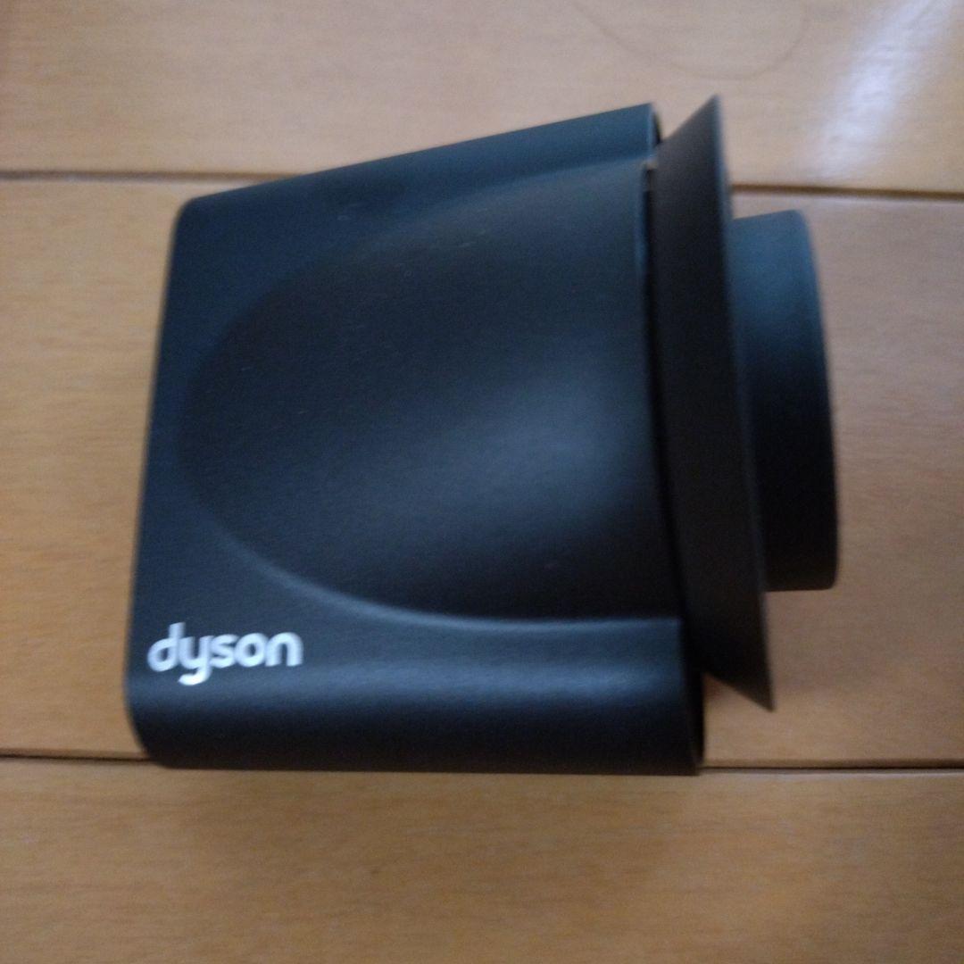 dyson supersonic ヘアドライヤー HD08 2024年製