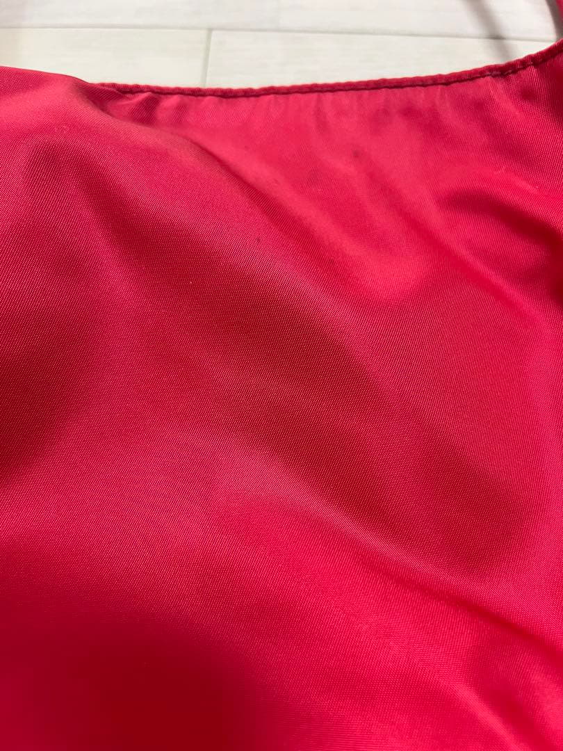 PRADA 赤 トートバッグ