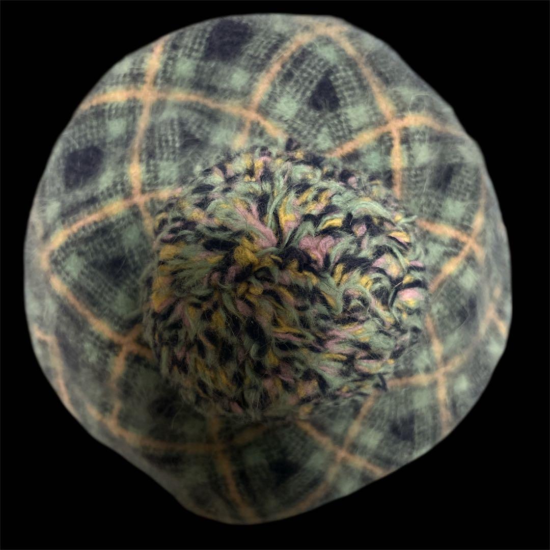 Vivienne Westwood アンゴラウール ポンポン付 チェックベレー帽