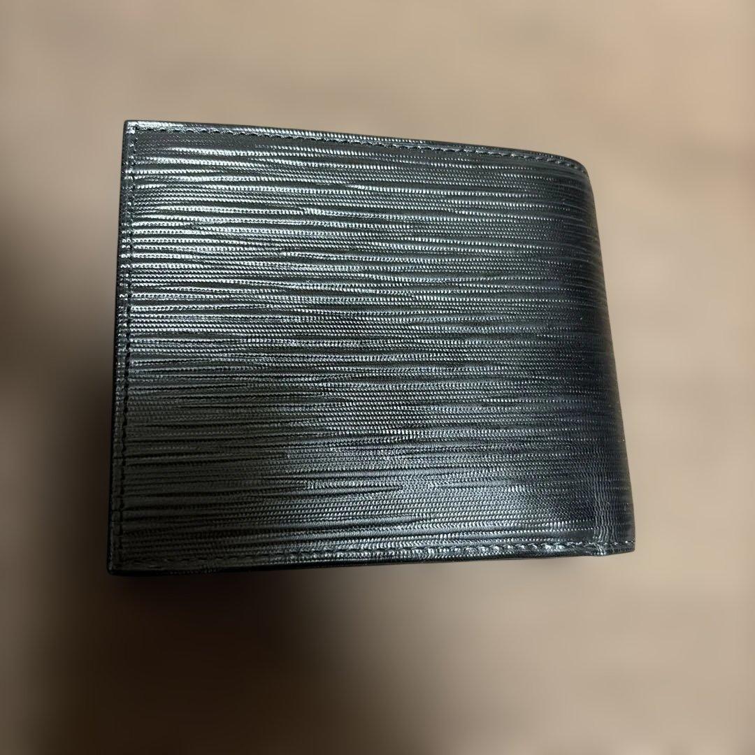   二つ折り財布 新品未使用品