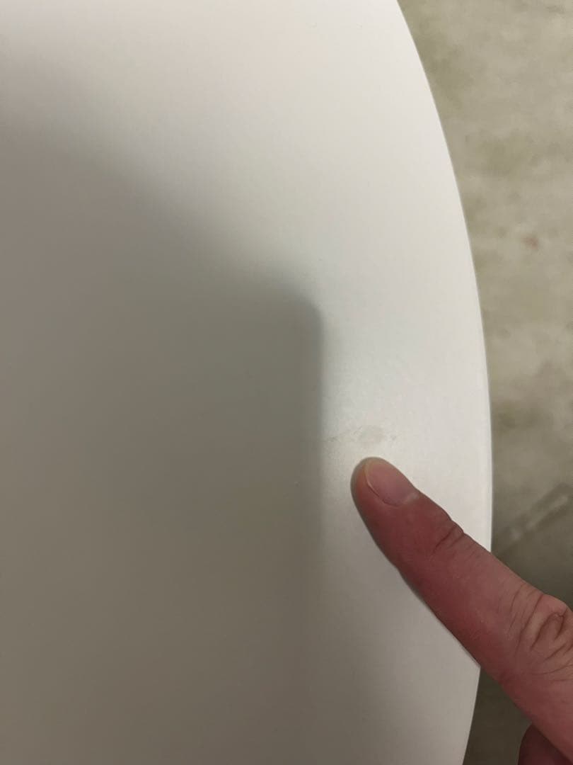 HAY 円形ホワイトテーブル(ヒリプ)