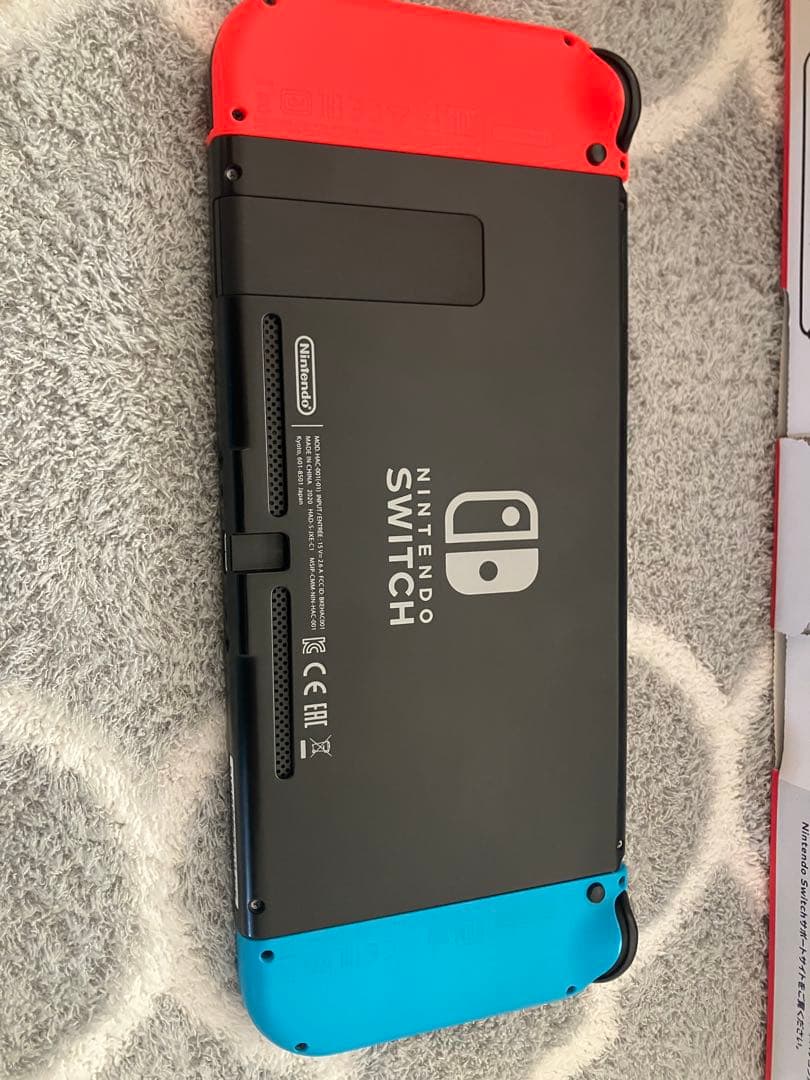 Switch本体+プロコン+携帯ケース