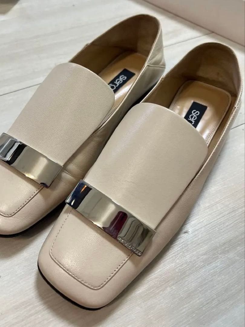 セルジオロッシ　sr1　スリッパ　フラット　ベージュ×シルバー　36