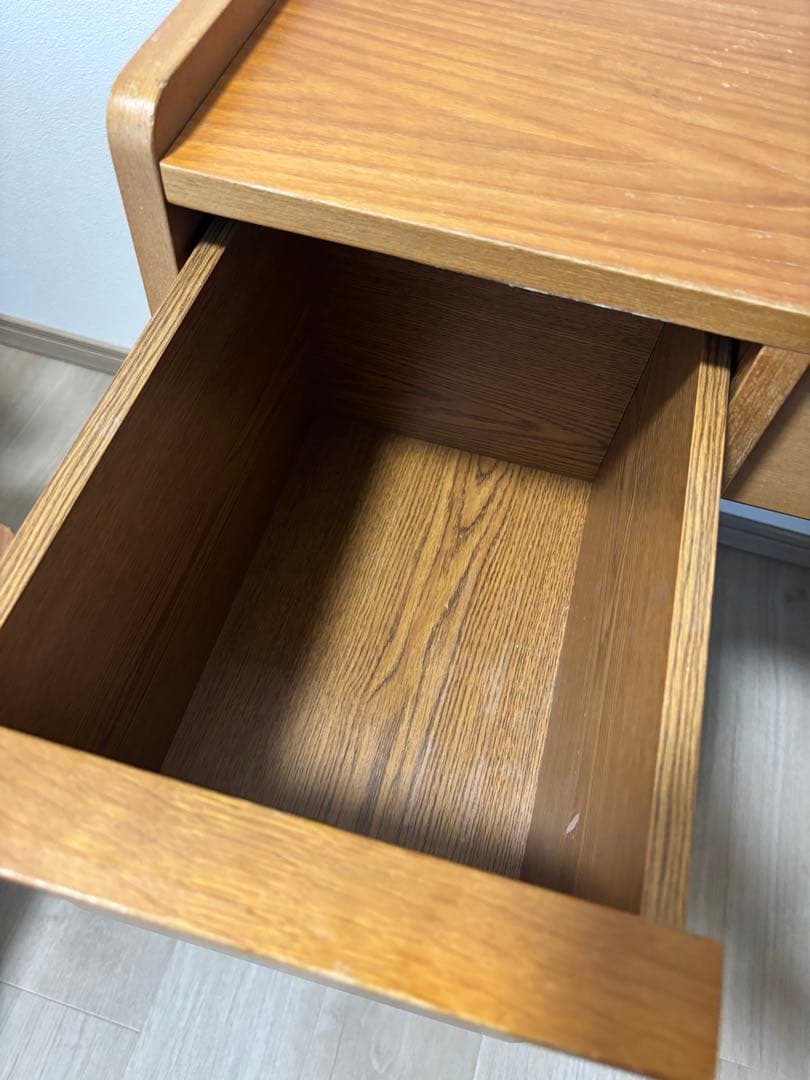 unico ALBERドレッサー(ウォールナット材)