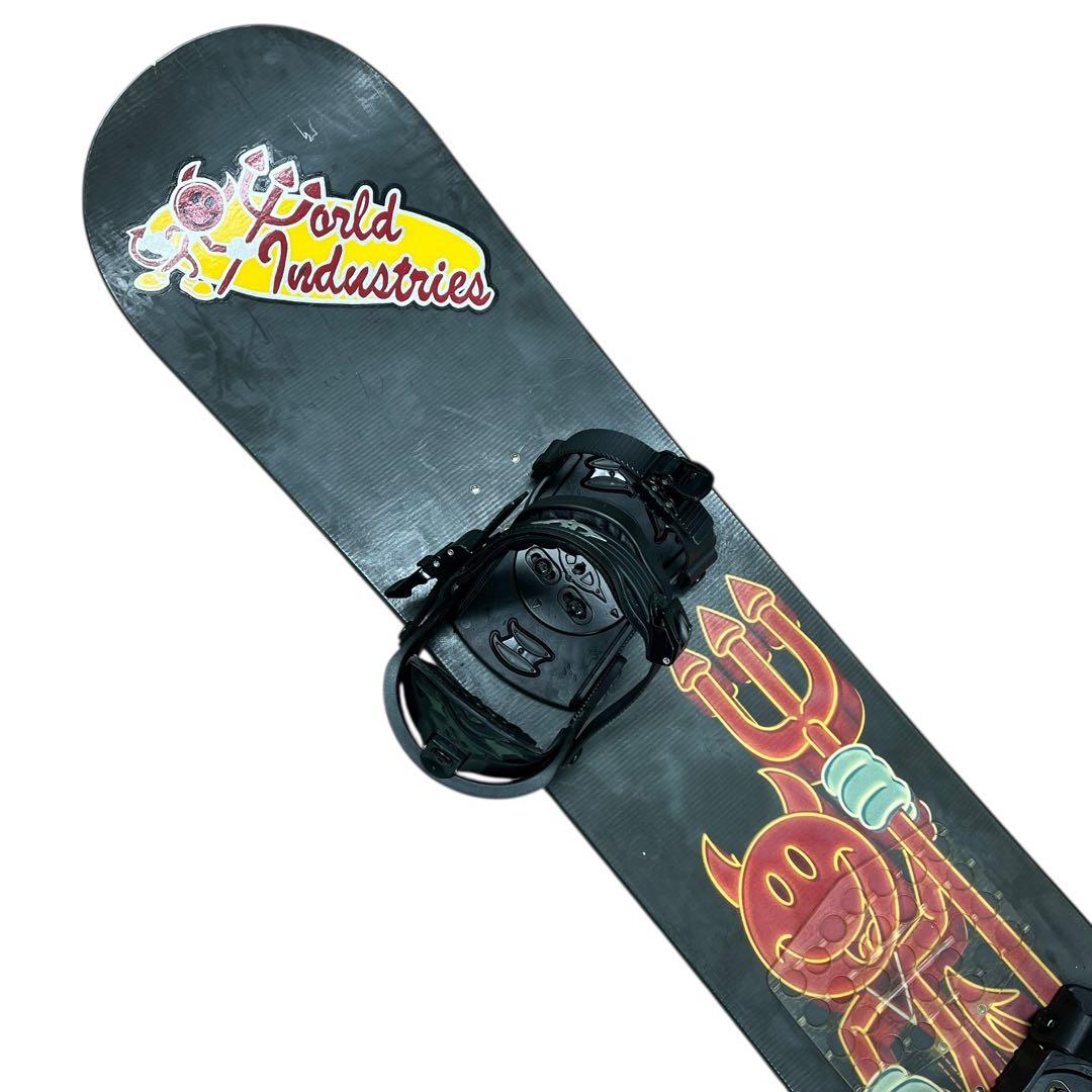 WORLD INDUSTRIES スノーボード 148 ビンディング付属