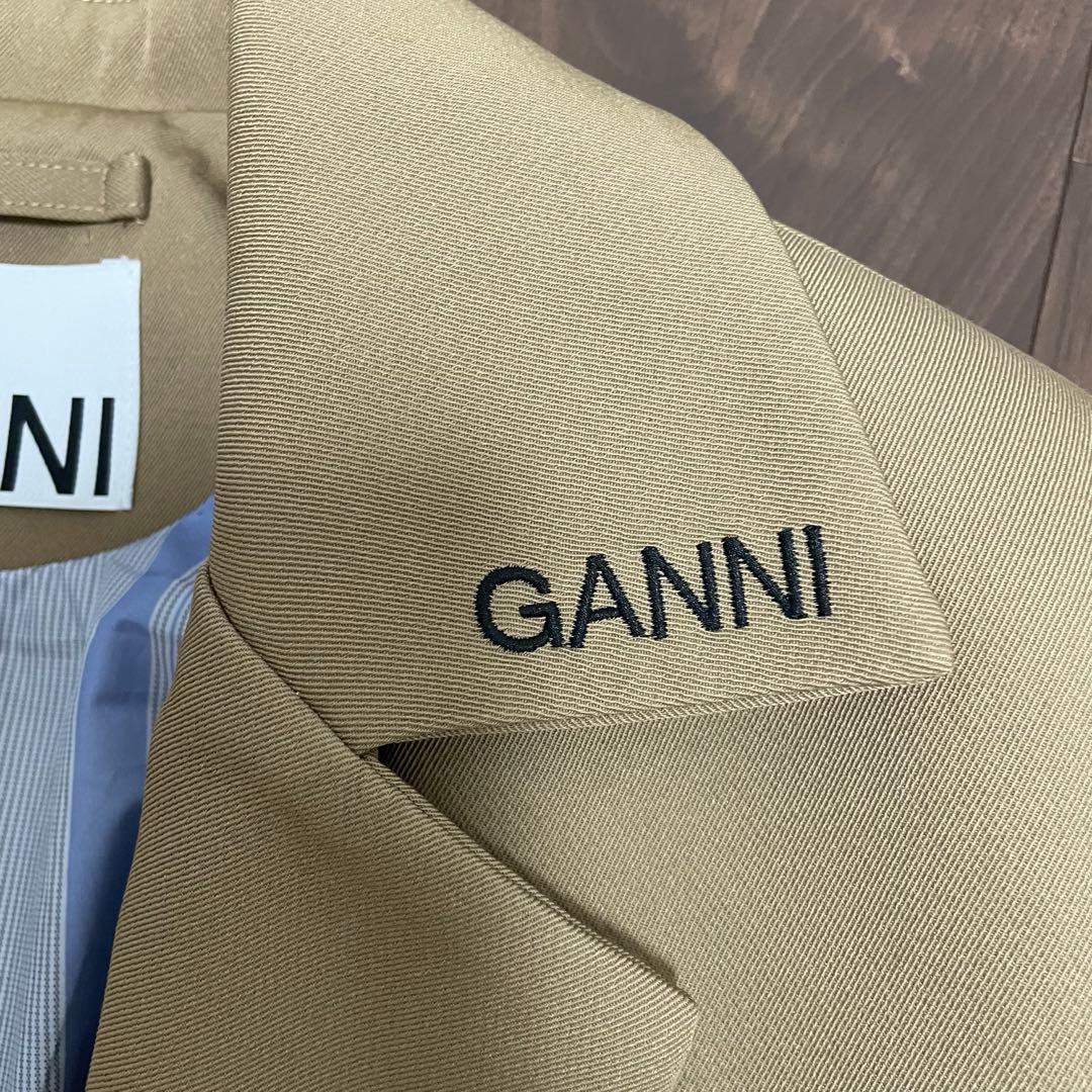 GANNI ロングコート