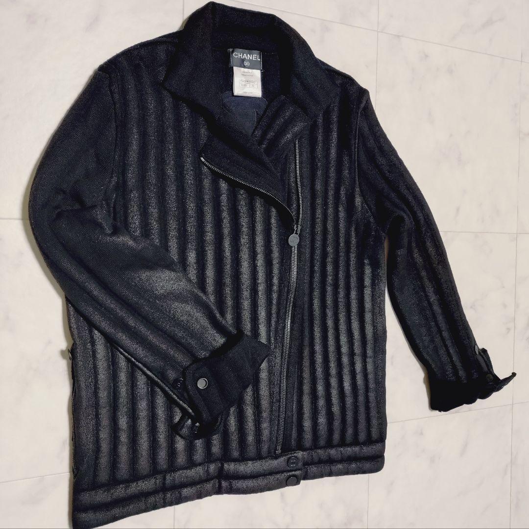 CHANEL　ジャケット　黒シルバーラメアウター　CC ボタン