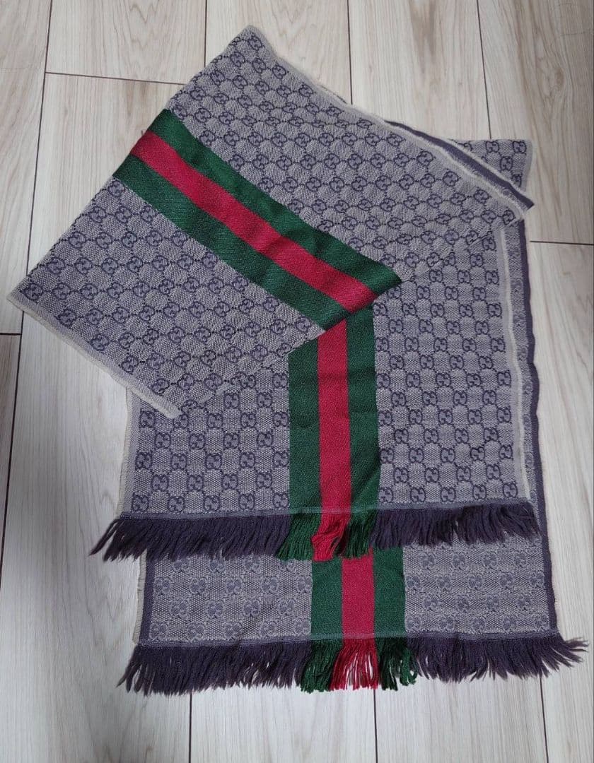 GUCCI　GGパターン 赤緑ストライプ マフラー