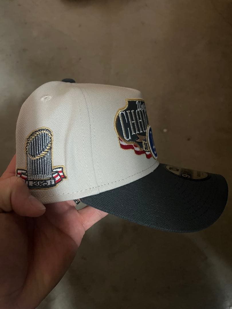 も*も様 2025年ワールドシリーズチャンピオンキャップ