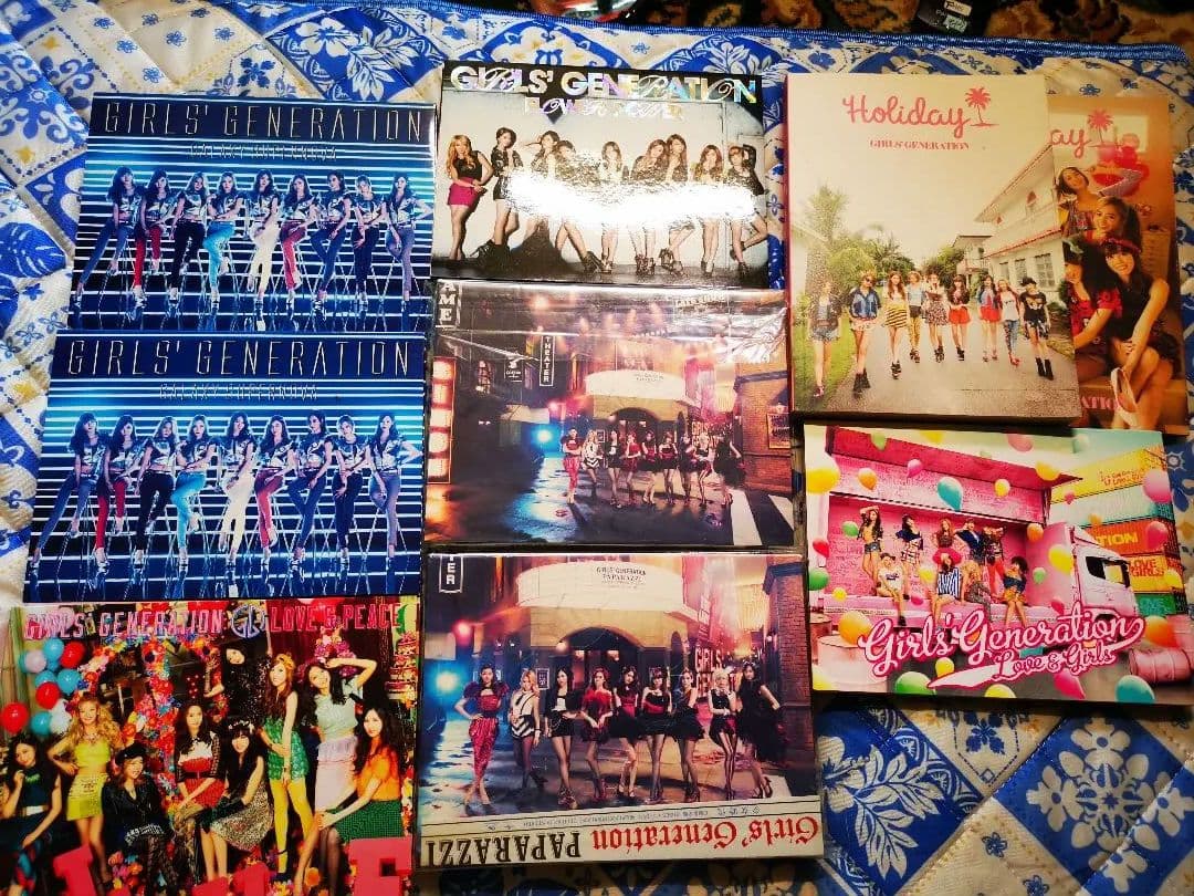 韓国K-POP　少女時代　大量CDセット　シングル+アルバム