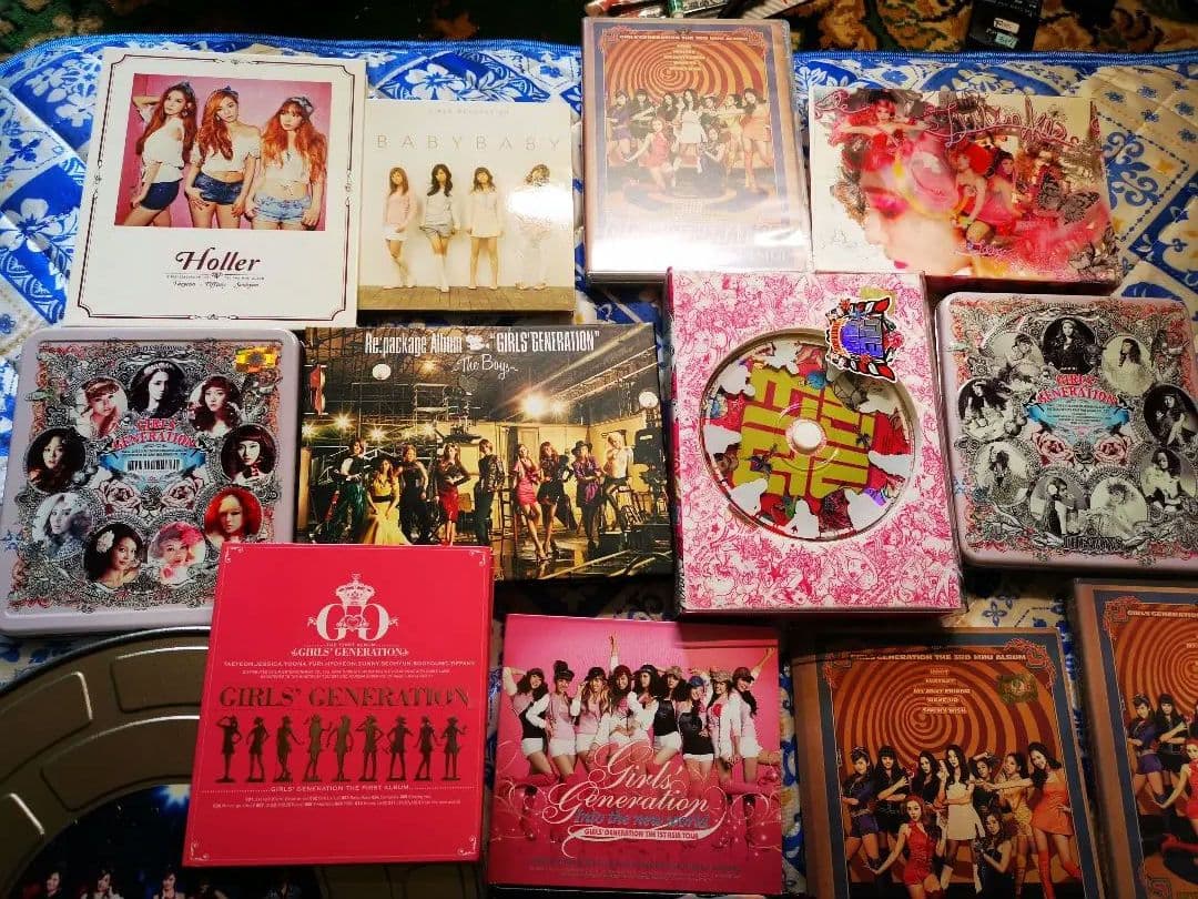 韓国K-POP　少女時代　大量CDセット　シングル+アルバム