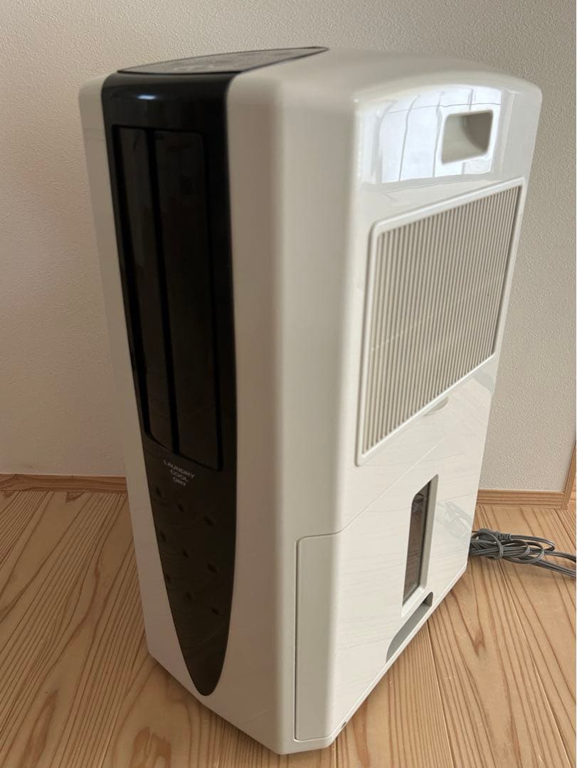 コロナ除湿機　CDM-10A2 2020年製