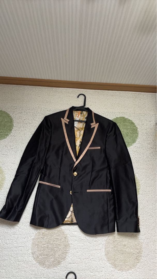 Lydia スリーピース オーダースーツ