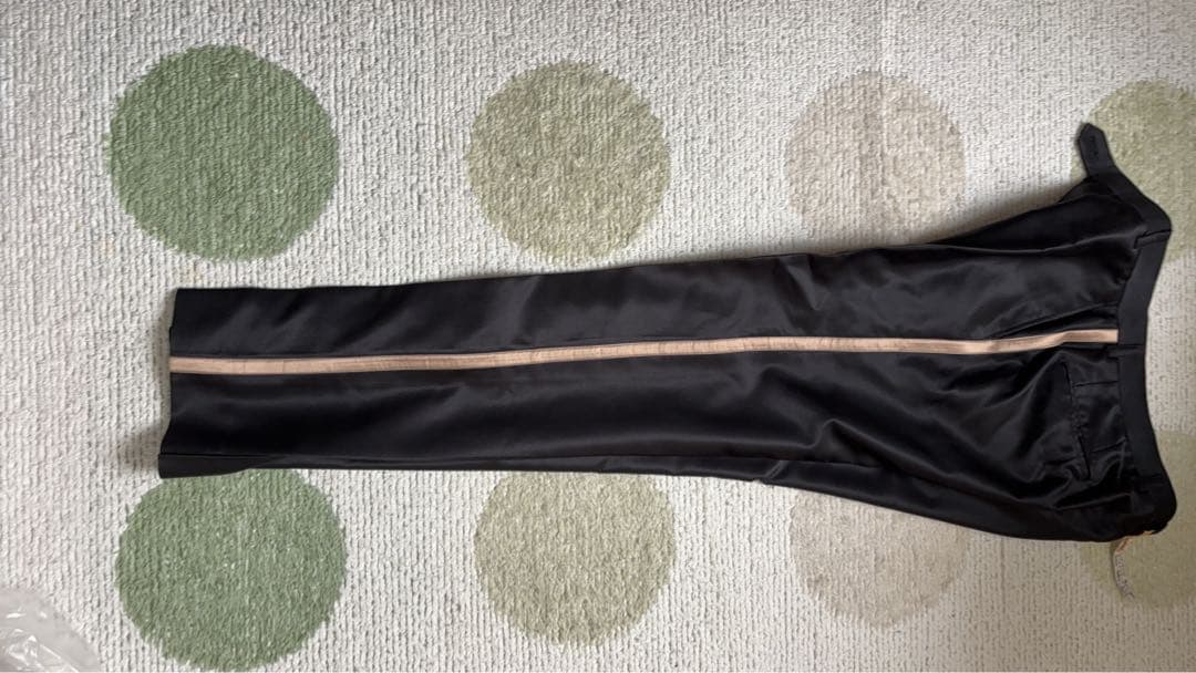 Lydia スリーピース オーダースーツ