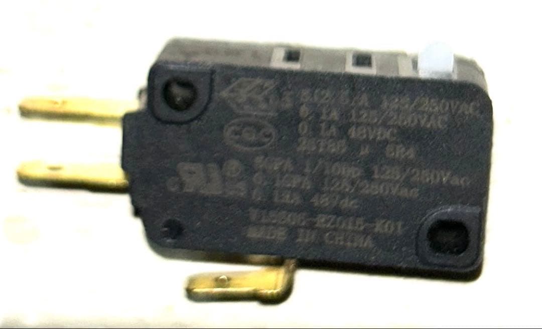 【現品限り】マイクロスイッチ D2MV-01-1C3他53個セット