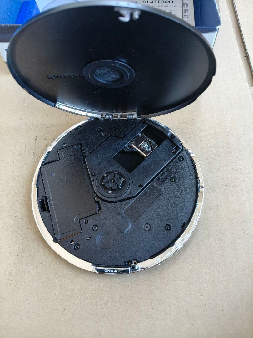 ポータブルプレーヤー Panasonic SL-CT820-K D.SOUND