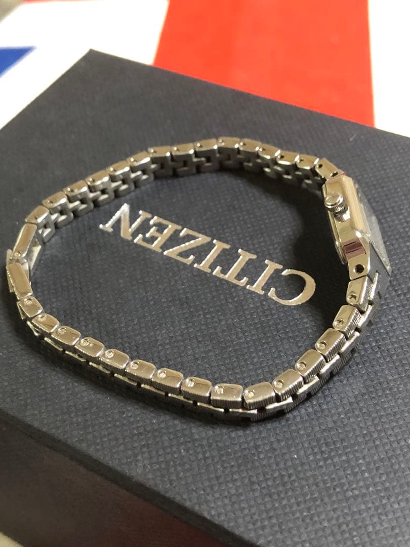 シチズン　kii ソーラー時計