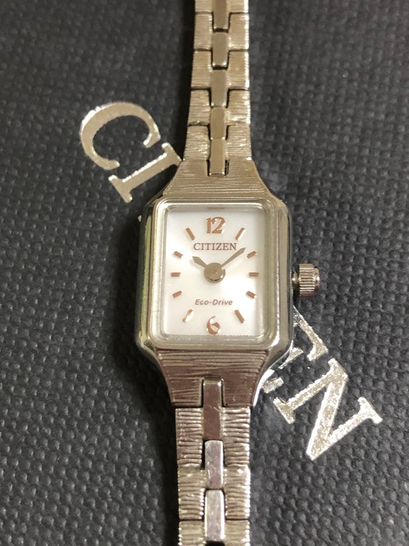 シチズン　kii ソーラー時計