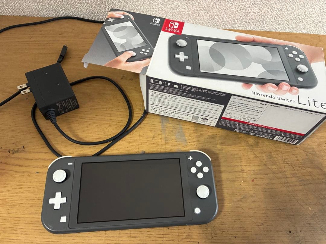 Nintendo Switch Lite 本体 スイッチ ライト 訳あり品