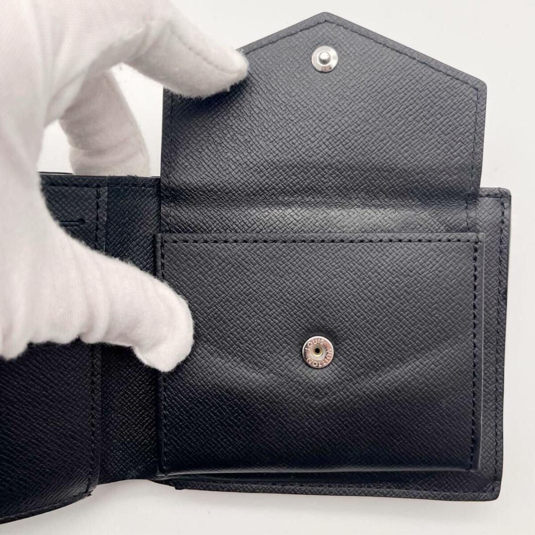 ルイ ヴィトン モノグラム エクリプス 二つ折り財布　 ポルトフォイユマルコNM