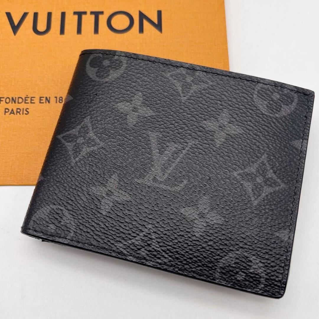 ルイ ヴィトン モノグラム エクリプス 二つ折り財布　 ポルトフォイユマルコNM