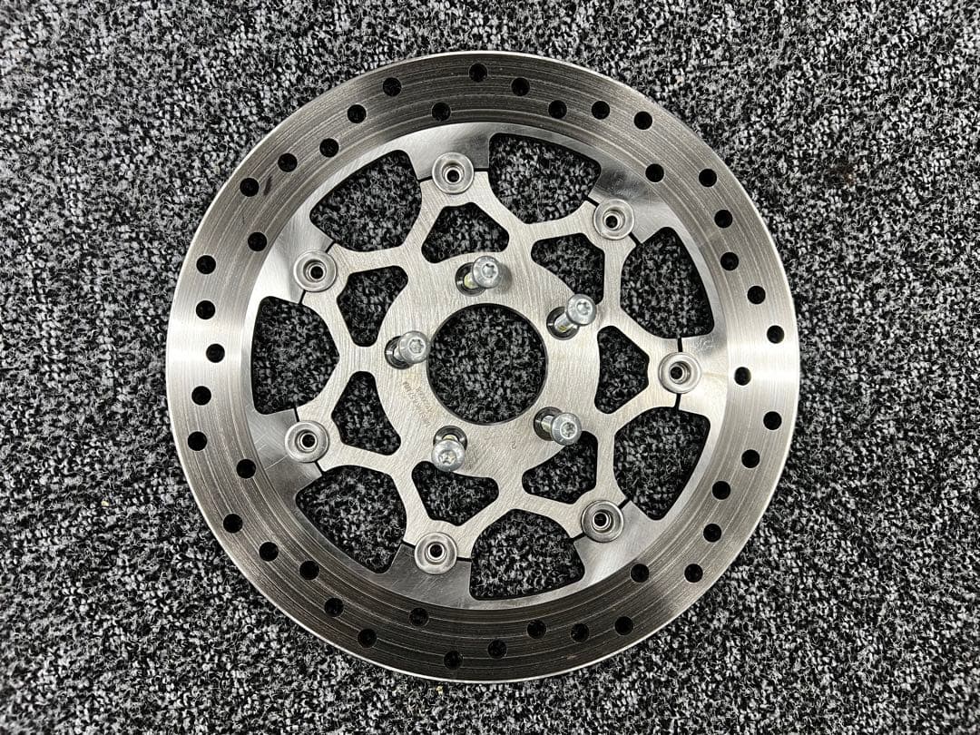 FXBRSブレイクアウト純正ホイール