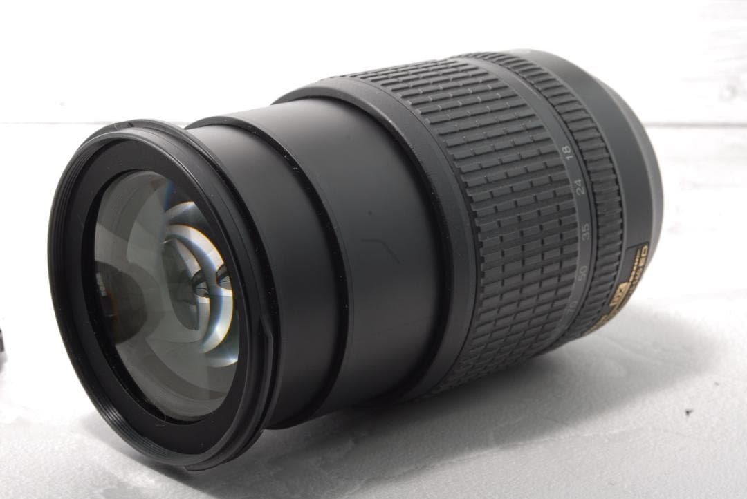 Nikon AF-S18-105mm f/3.5-5.6G ED VR 【美品】