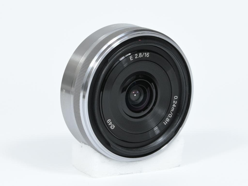 【超美品】 ソニー　SONY E 16mm F2.8 SEL16F28