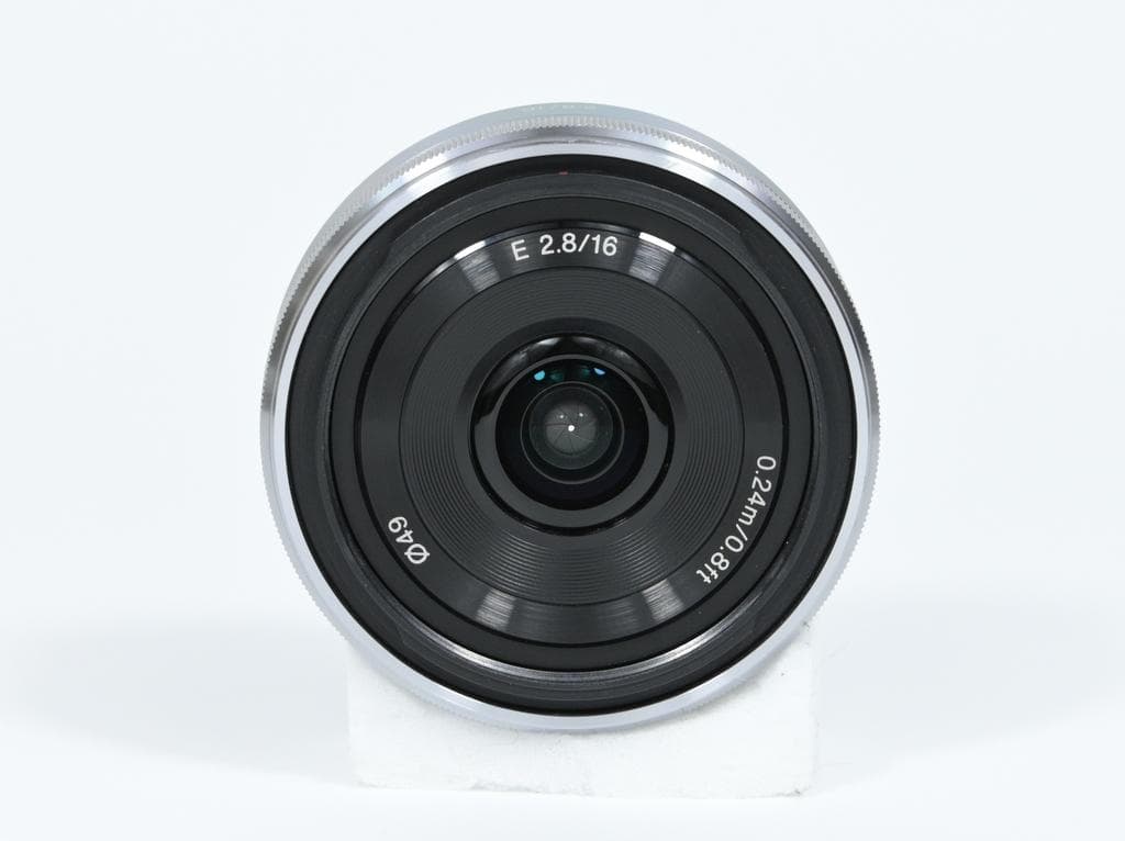 【超美品】 ソニー　SONY E 16mm F2.8 SEL16F28