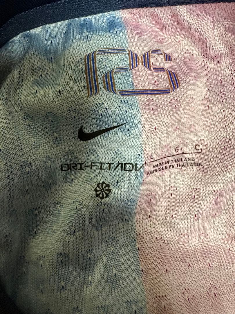 FC Barcelona PEDRI 8 チャンピオンズリーグシャツ